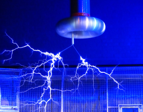 Atoms 45 Electric
